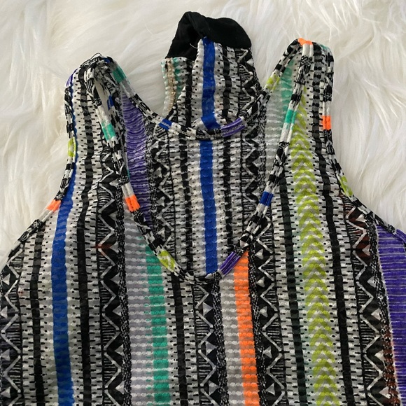 Women’s Patterned Body Suit - Picture 8 of 9